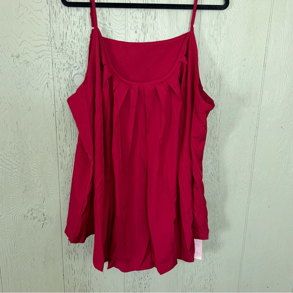 NWT 3X Red tank top by emery rose